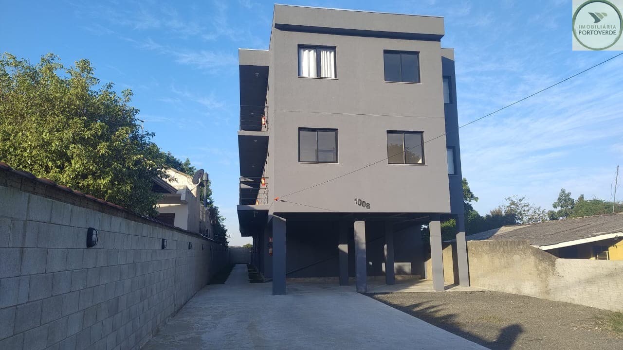 Apartamento de 2 dormitórios · Piratini