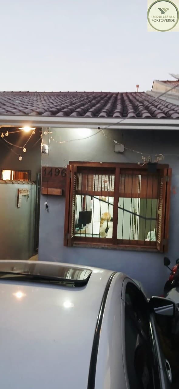 Casa de 2 dormitórios · Porto Verde