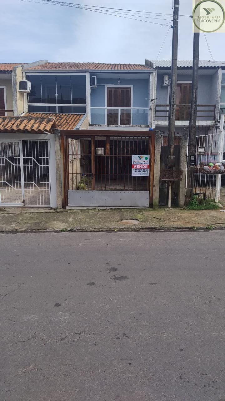 Sobrado de 2 dormitórios · Maria Regina